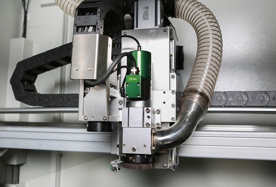 Genitecの双生児のSpindの二重仕事台の高性能の分離器GAM320Dが付いているオフ・ラインのルーター機械