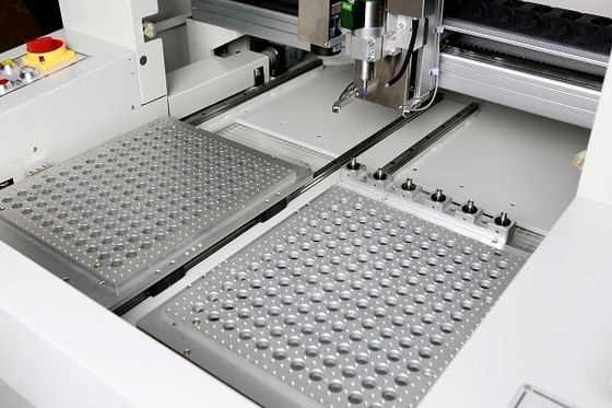 Genitec PCB Depaneling機械SMT GAM320Aのための二重仕事台が付いているオフ・ラインのルーター機械